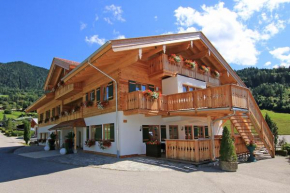 Гостиница Alpinhotel Berchtesgaden  Берхтесгаден